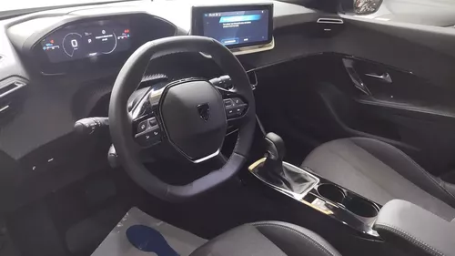 Peugeot 2008 1.0T Active full
