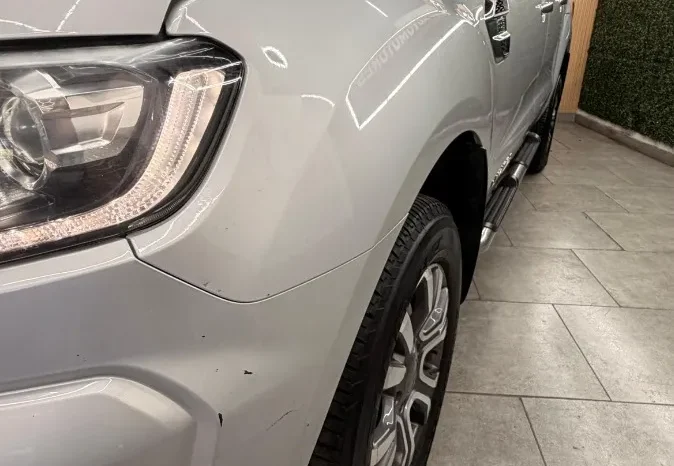 
								Ford Ranger 3.2 Cd Limited Tdci 200cv full									