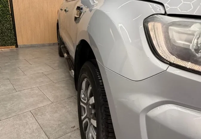 
								Ford Ranger 3.2 Cd Limited Tdci 200cv full									