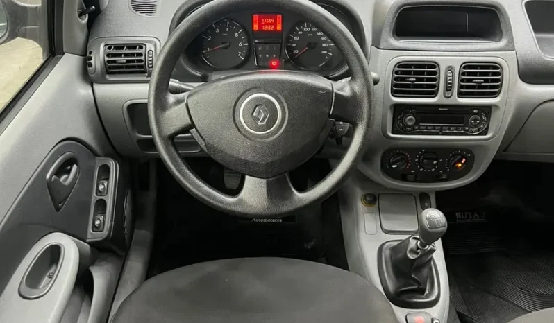 
								Renault Clio 1.2 Campus Pack Ii 75cv full									