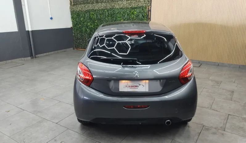 
								Peugeot 208 1.6 Feline full									