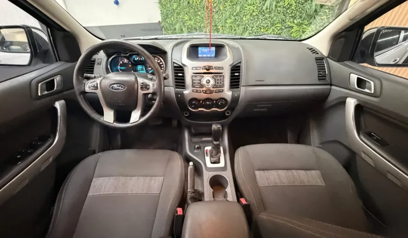 
								Ford Ranger 3.2 Cd 4×4 Xlt Tdci 200cv At full									