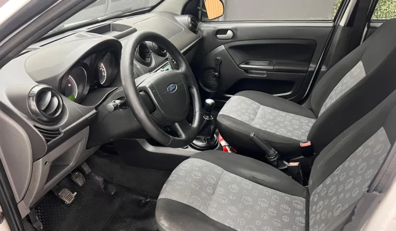 
								Ford Fiesta 1.6 One Ambiente 98cv full									
