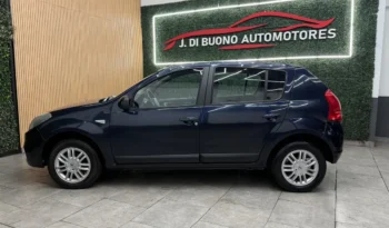 
										RENAULT SANDERO PRIVILEGE 1.6 full									