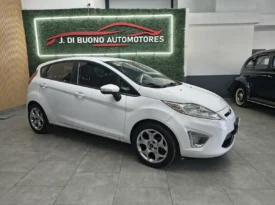 FORD FIESTA 2011 KINETIC TITANIUM