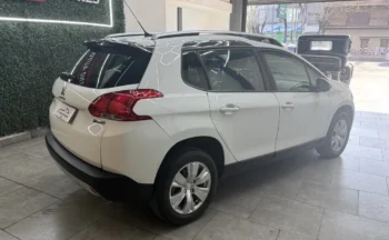 PEUGEOT 2008 ALLURE TIPTRONIC