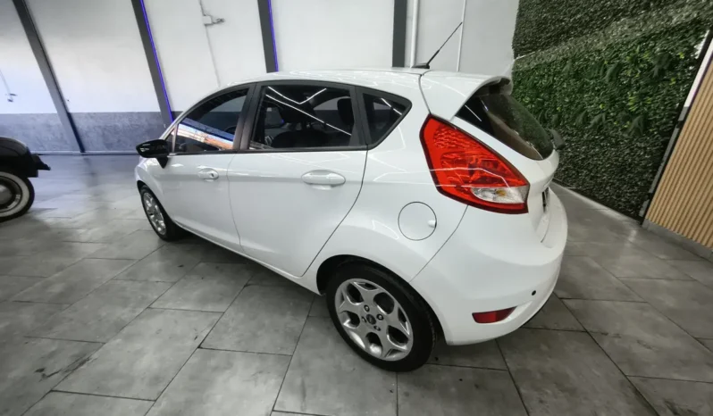 FORD FIESTA 2011 KINETIC TITANIUM