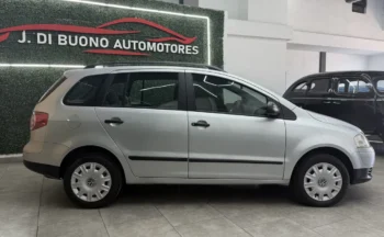 VOLKSWAGEN SURAN 2009