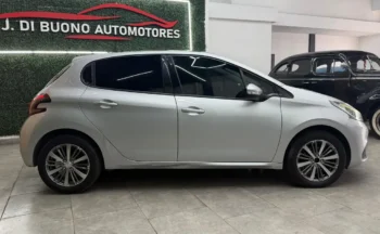 PEUGEOT 208 FELINE