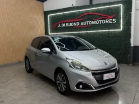 PEUGEOT 208 FELINE