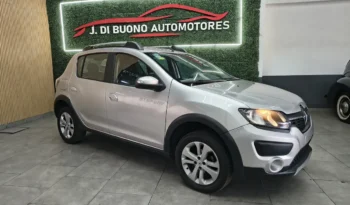 
										RENAULT SANDERO STEPWAY full									