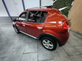 RENAULT SANDERO STEPWAY