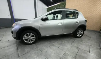 
										RENAULT SANDERO STEPWAY full									