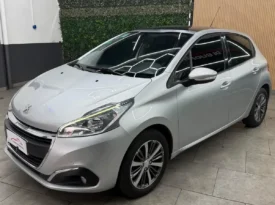 PEUGEOT 208 FELINE