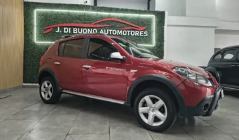 
										RENAULT SANDERO STEPWAY full									