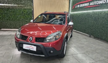 
										RENAULT SANDERO STEPWAY full									