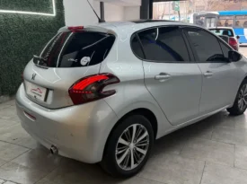 PEUGEOT 208 FELINE