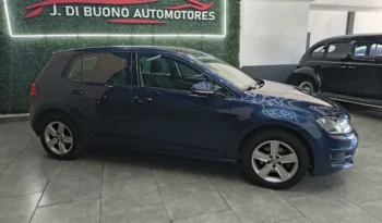 
										Volkswagen golf 1.6 full									
