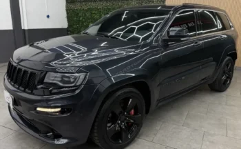 Jeep cherokee srt8 v8 2014