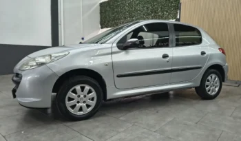 
										peugeot 207 2010 1.4 full									