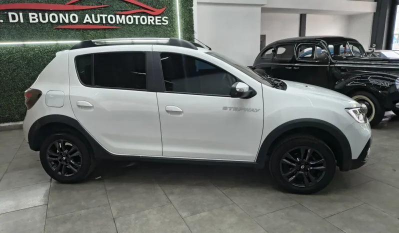sandero stepway intense