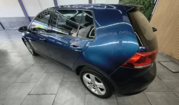 
										Volkswagen golf 1.6 full									